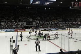 开云官网APP下载-3-1！超级射手双响10轮13球，12.1亿战舰掀翻大黑马重返前二，超级射手游戏