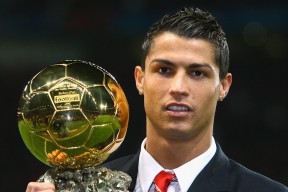 开云体育首页-3-1，巴萨升至第2 落后榜首5分，亚马尔、费兰、拉什福德各入一球，巴萨二队